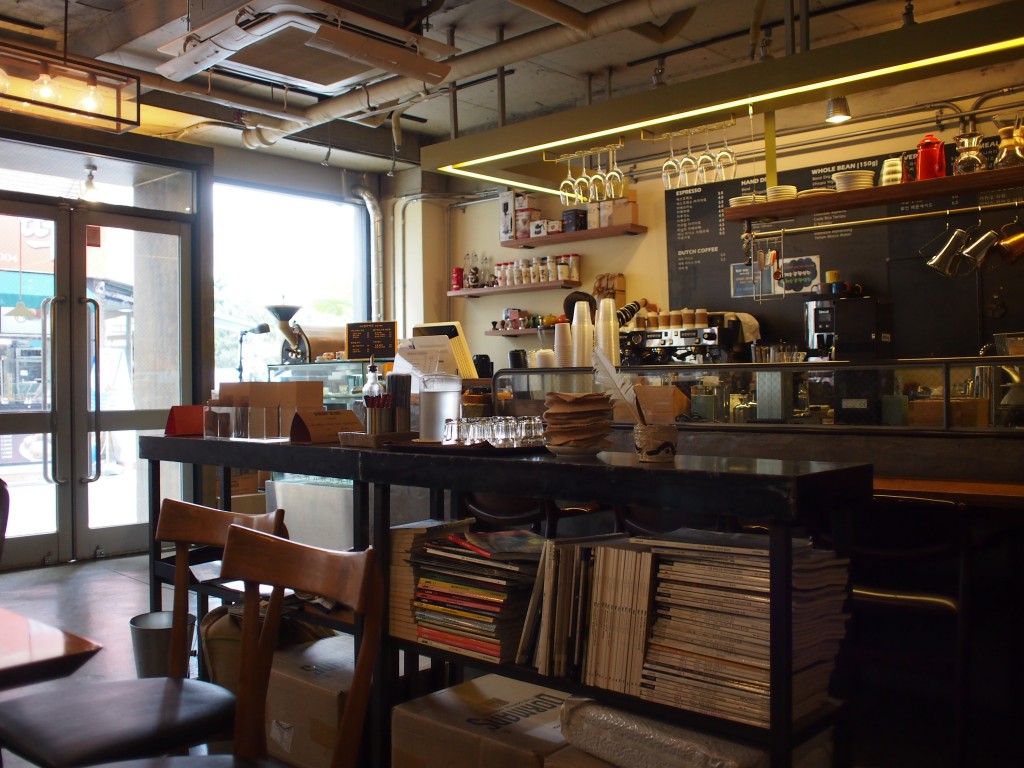 cafe inside店内